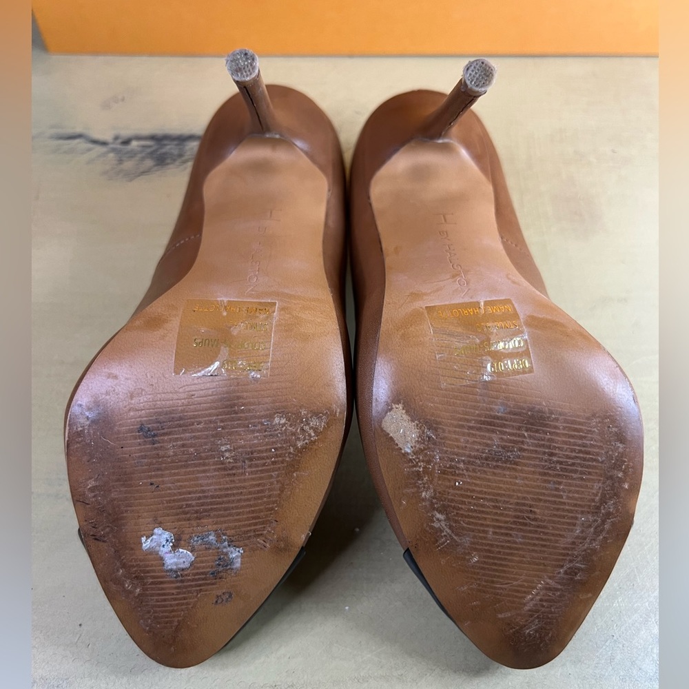 H by Halston Brown Pumps - Picture 8 of 10
